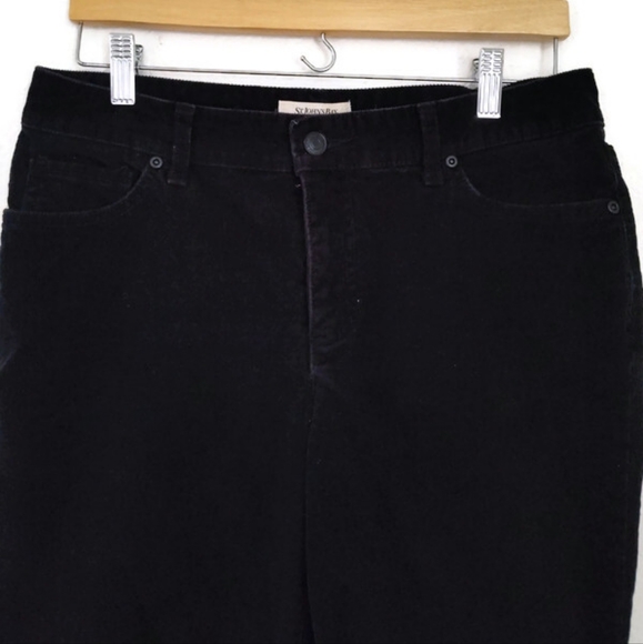 Black Corderoy Jeans Not Faded Like New Boot Cut Size 8 - Picture 2 of 6